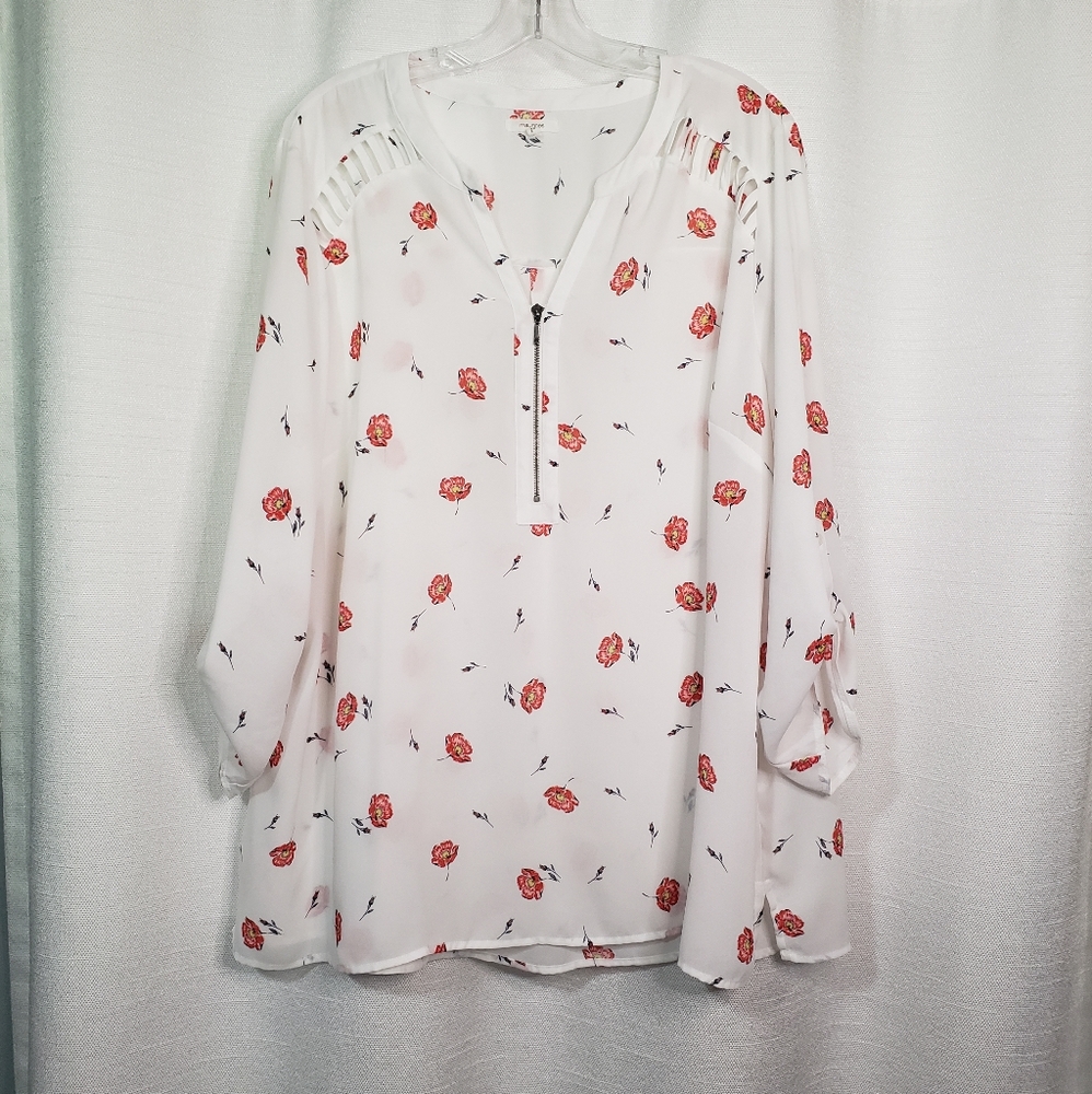 Maurices White Floral 3/4 Sleeve Top Size 3